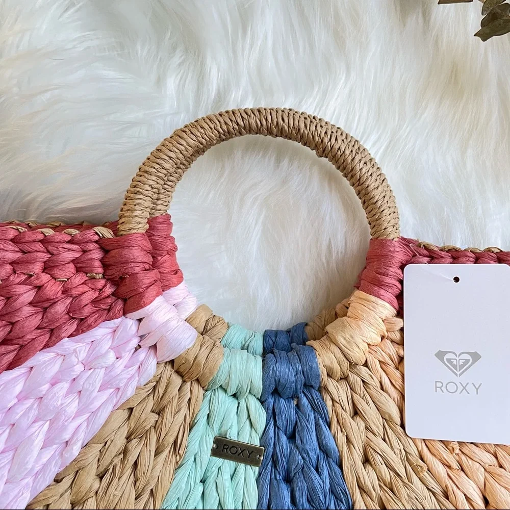 Roxy Bucket Bag PRICE FIRM - Picture 11 of 16
